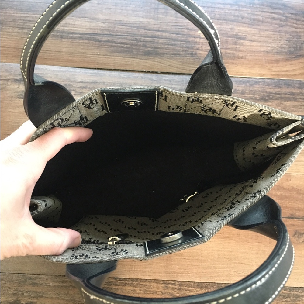 Dooney & Bourke Tote - Picture 2 of 16